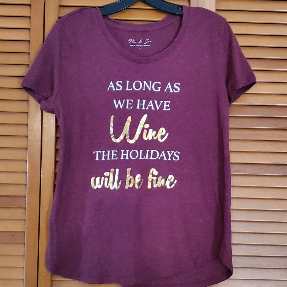 Holiday tee size S